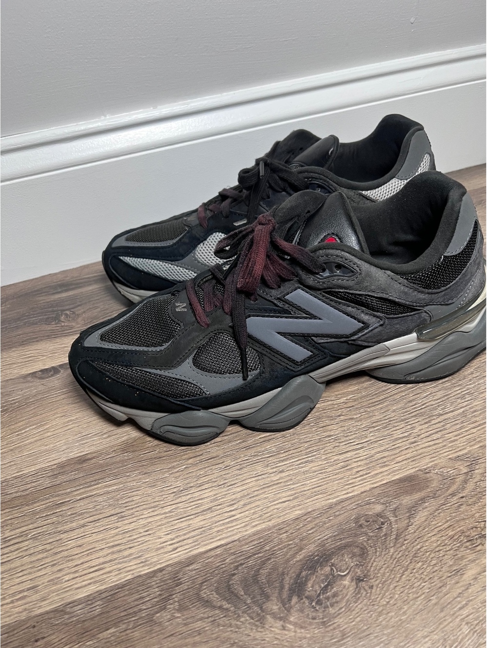 New Balance Men's Size 11